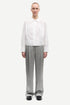 Sakya camisa blanca
