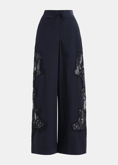Hace pantalón