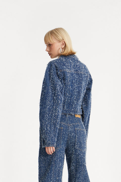 Round sleeve denim jacket.