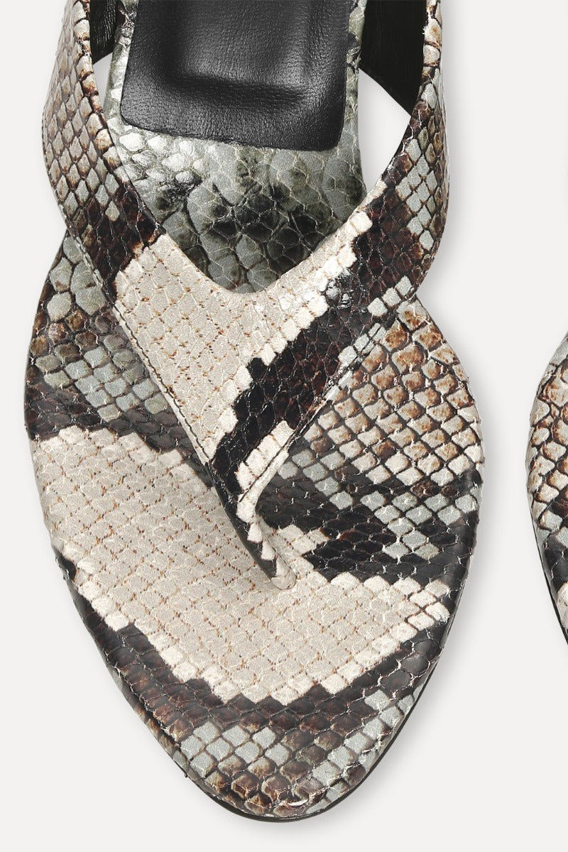 Kitten Heel Leather Mule Print — Piel Estampada Tacón Kitten Mule Destalonada | Rotate