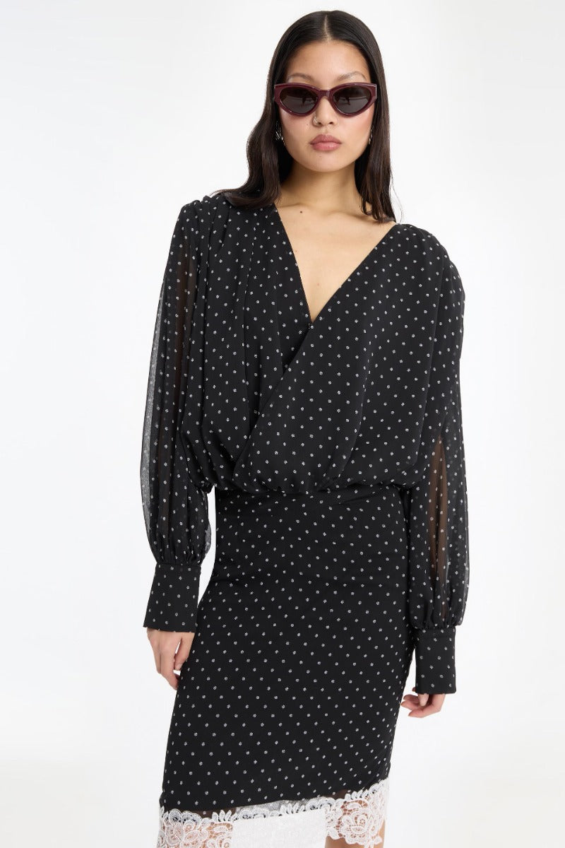 Ls ruched blouse.