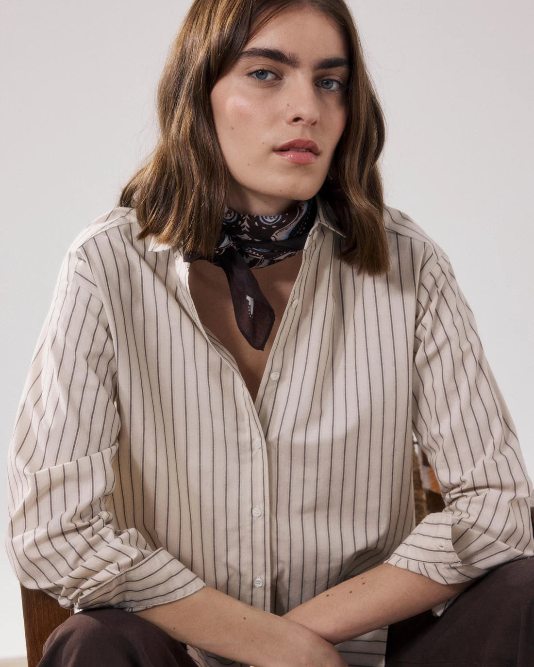 Charlot Camisa Beige.