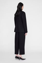 Huda blazer.