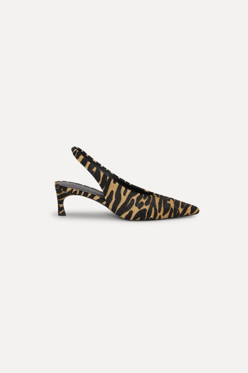 Slingback print.