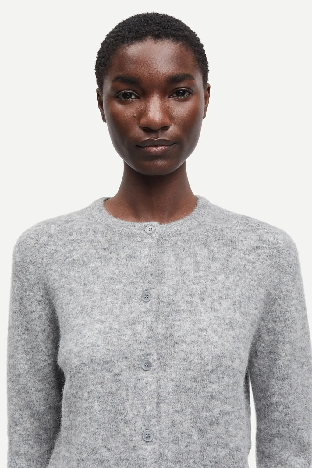 Nor Short Cardigan gris.
