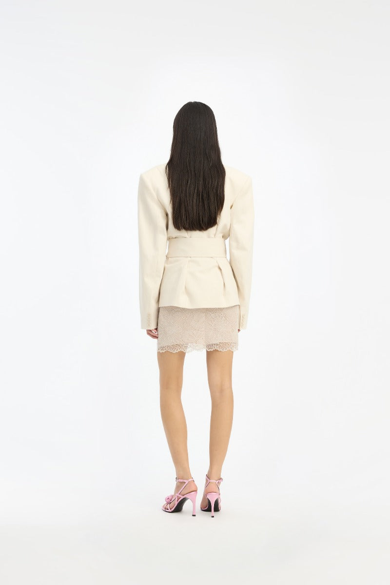 Linen Suiting Blazer — Lino Estructurado Cuello Esmoquin Botonadura Simple | Rotate