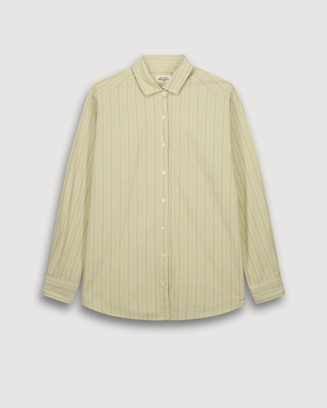 Charlot Camisa Amarilla.