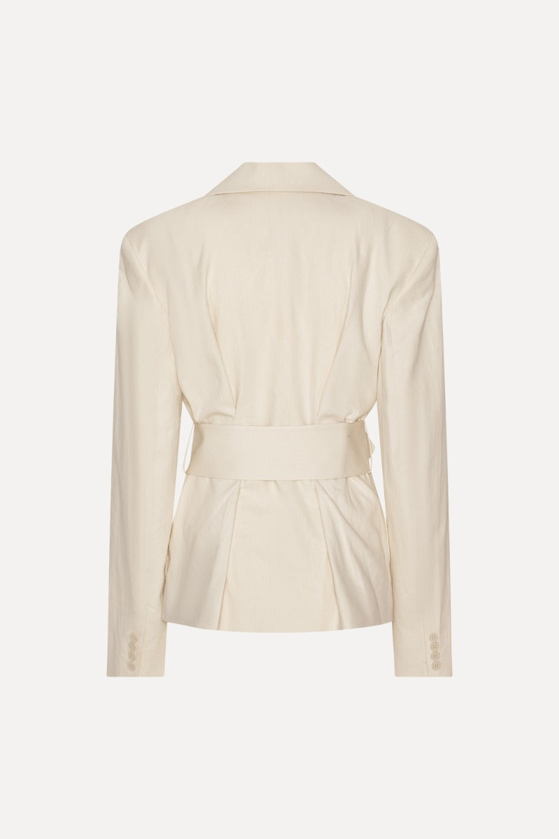 Linen Suiting Blazer — Lino Estructurado Cuello Esmoquin Botonadura Simple | Rotate