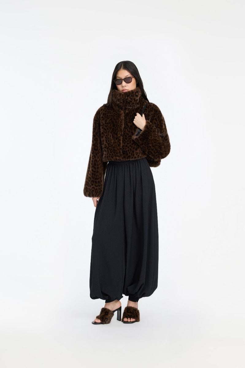 Balloon Pleated Pants.