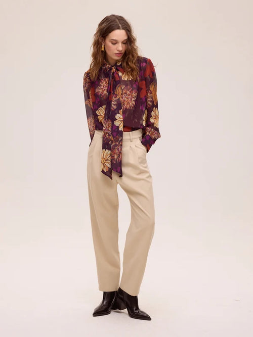 Allure camisa floral.
