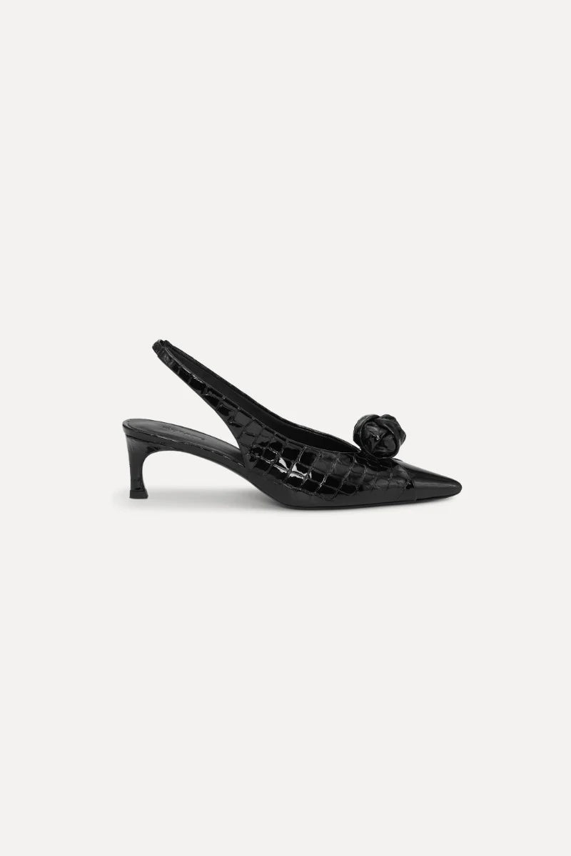 Slingback negro.