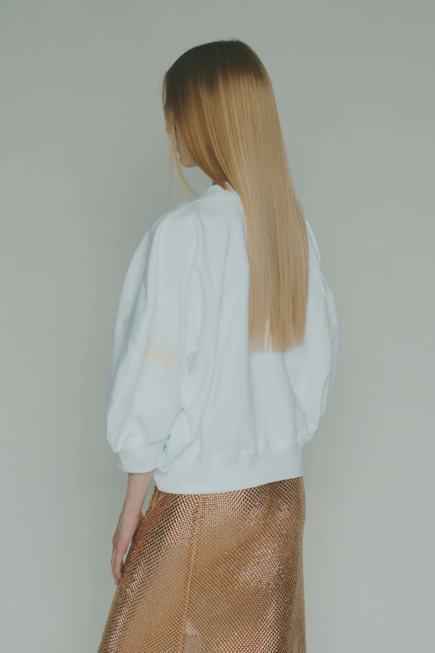 Sudadera Logo Circus Blanca.