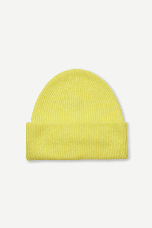 Nor gorro amarillo