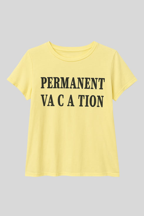 Camiseta  amarilla “vacación”.