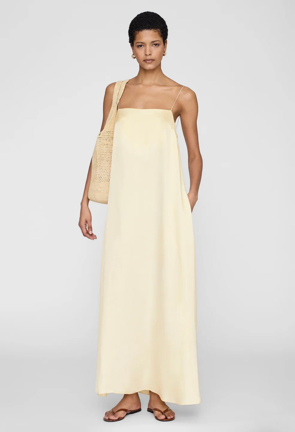 Mae Vestido.