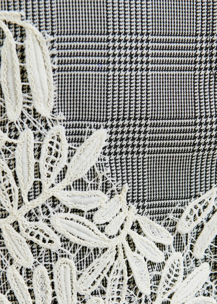 interior falda pata de gallo asimétrica