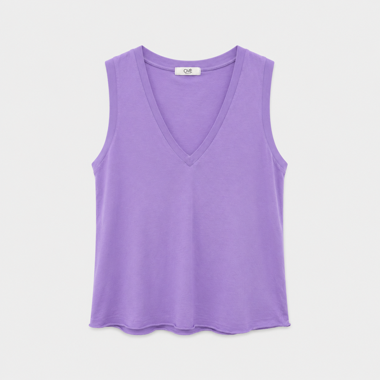 Camiseta Gabriela Pico Malva — 100% Algodón Orgánico Cuello Pico Manga Sisa | Tomates Fritos