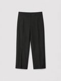 Pantalón Capri Negro — Línea Ajustada con Cremallera Lateral Oculta