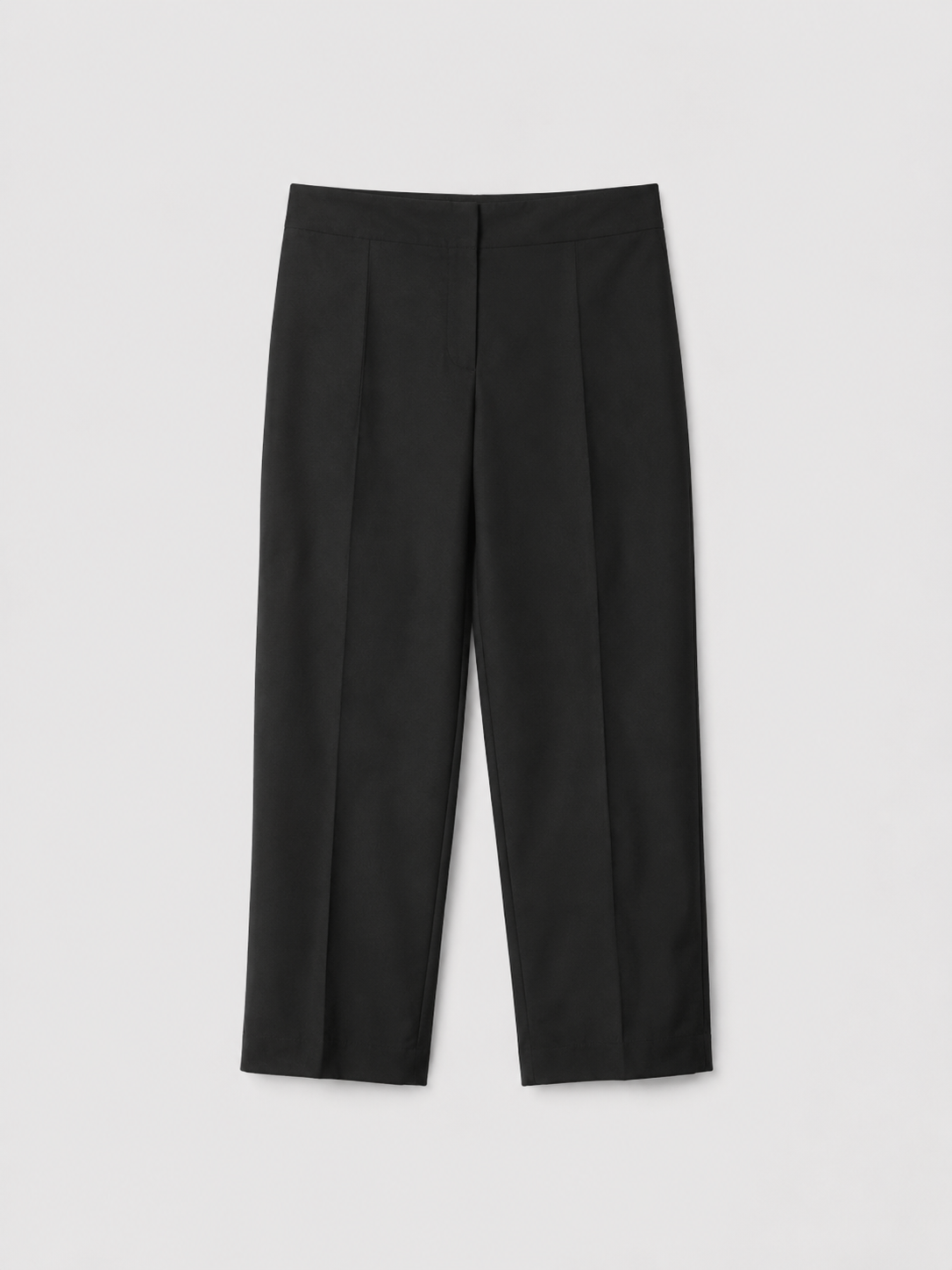Pantalón Capri Negro — Línea Ajustada con Cremallera Lateral Oculta