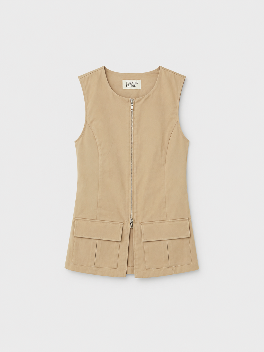 Chaleco cremallera camel.