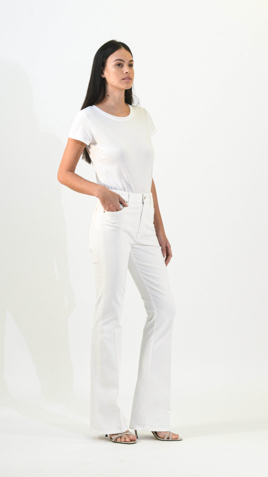 Mónica jean flare ecru