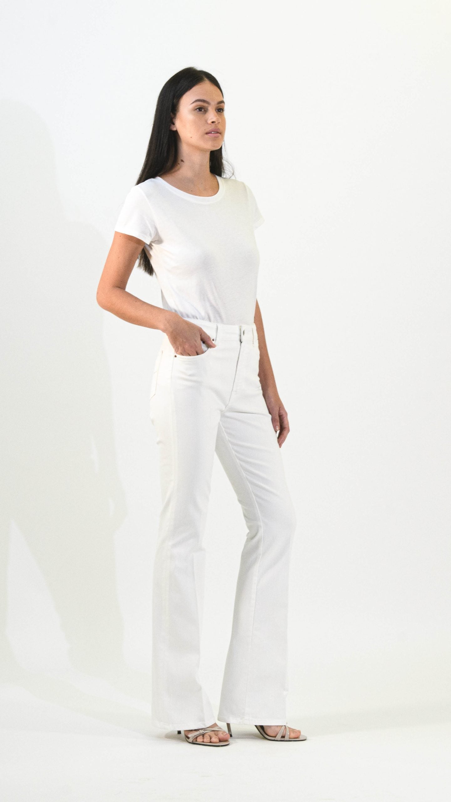 Mónica jean flare ecru