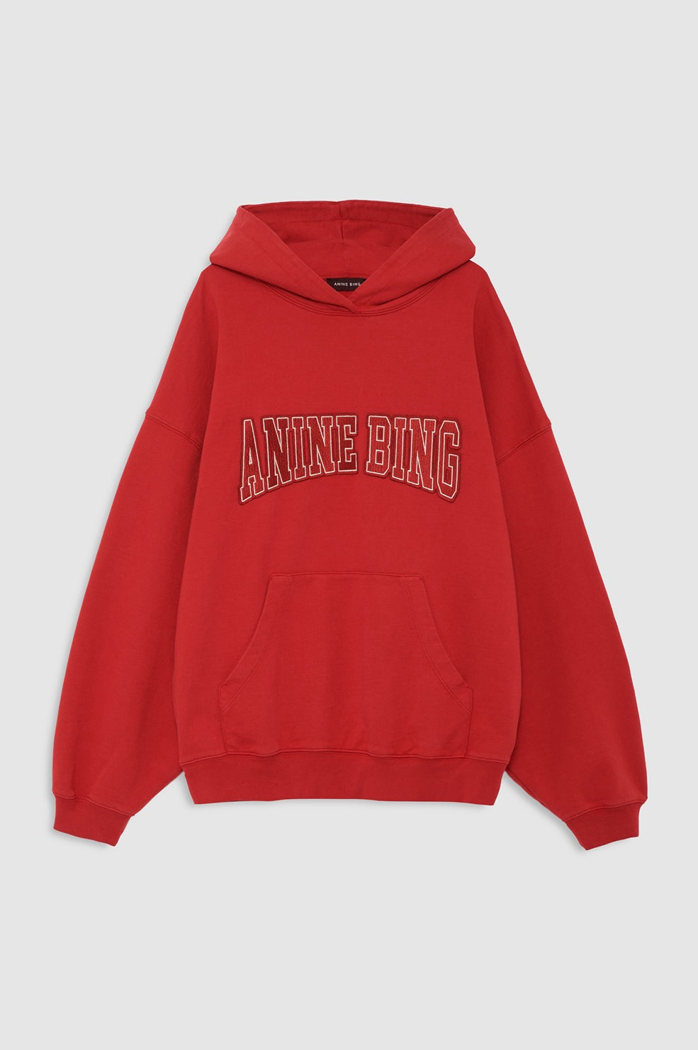 Harvey sudadera roja.