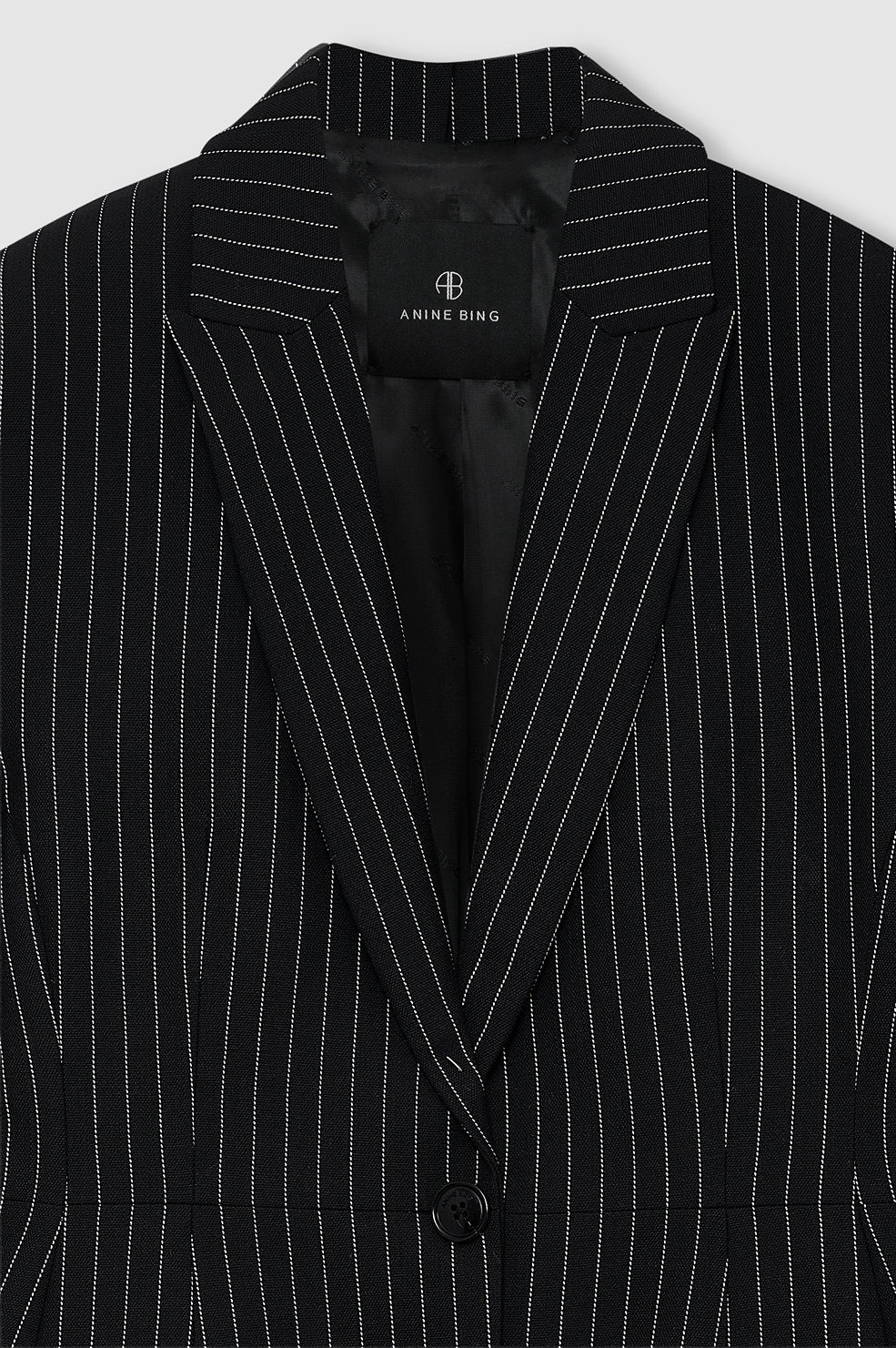 Elga blazer.