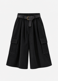 Pantalón cargo cropped negro.