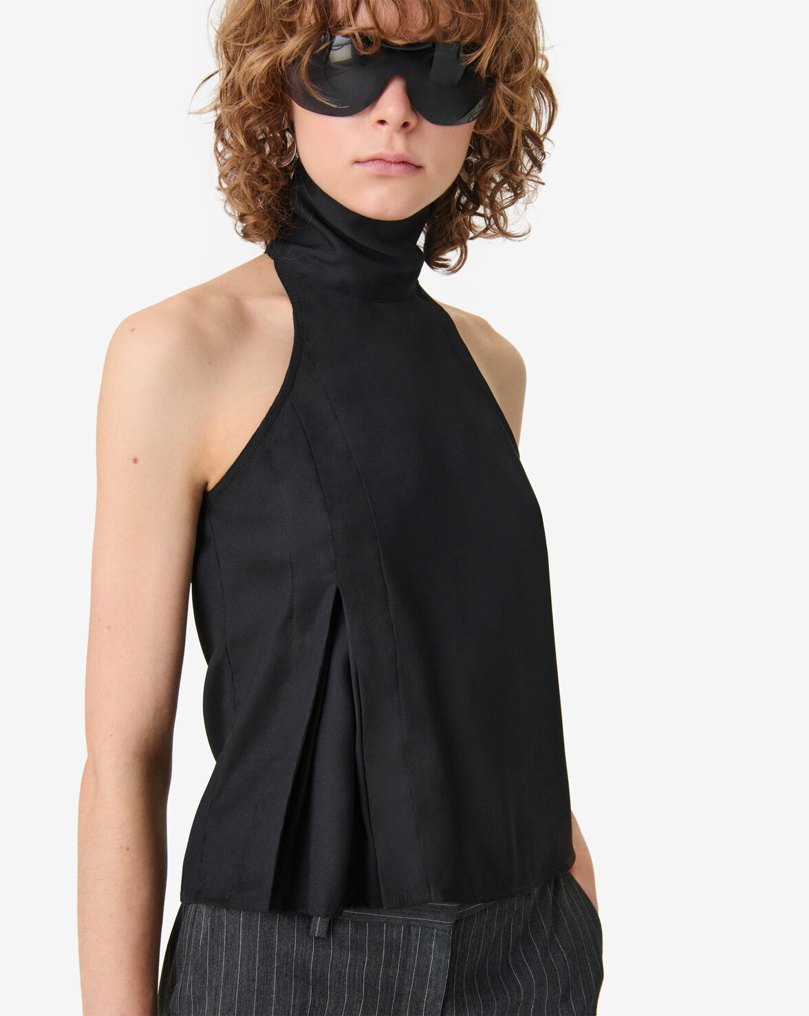 Vaulta top.