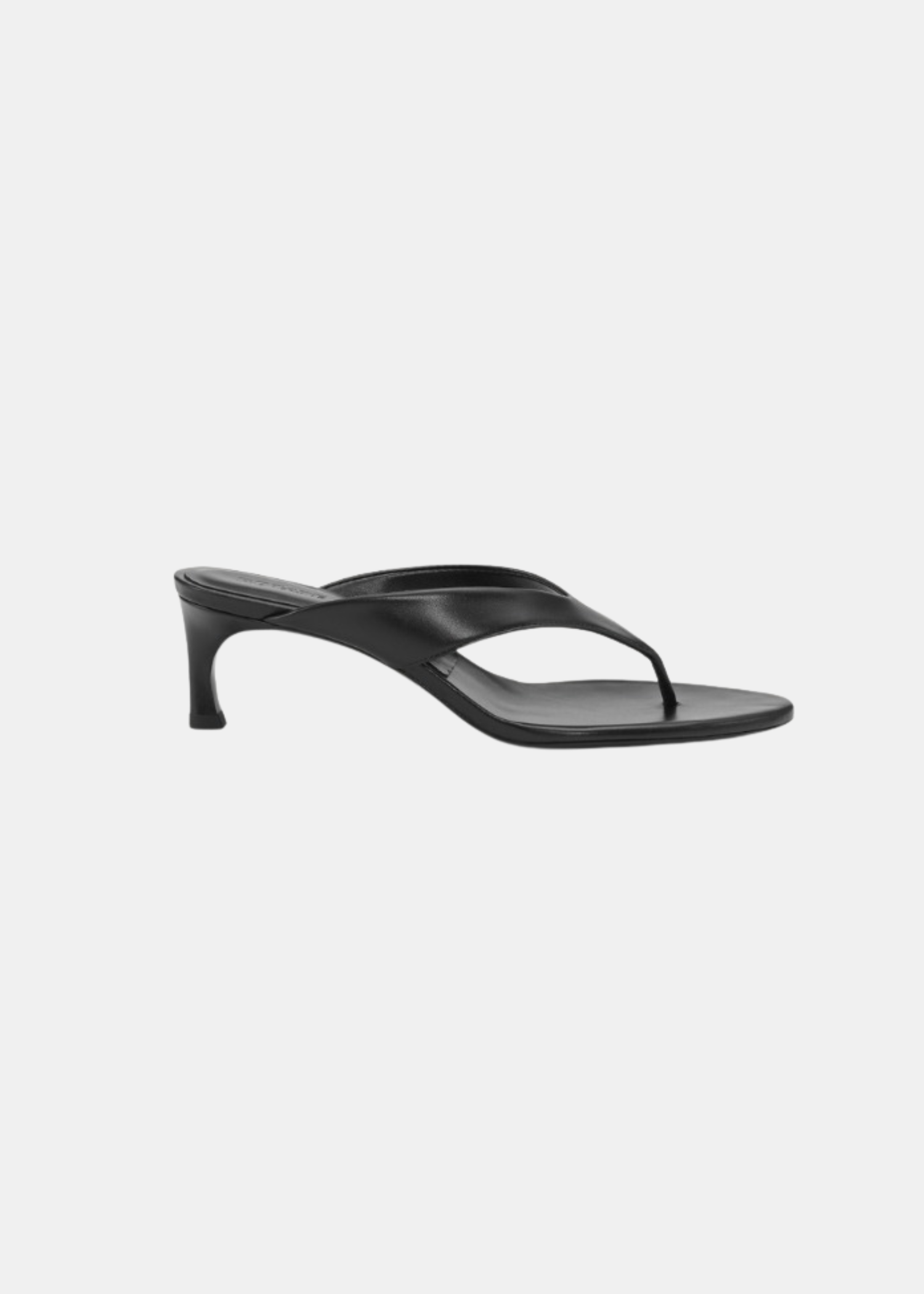 Kitten Heel Leather Mule Negra — Piel Tacón Kitten Mule Destalonada | Rotate