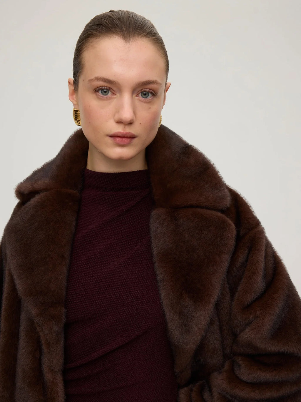 Eiffel vestido marrón