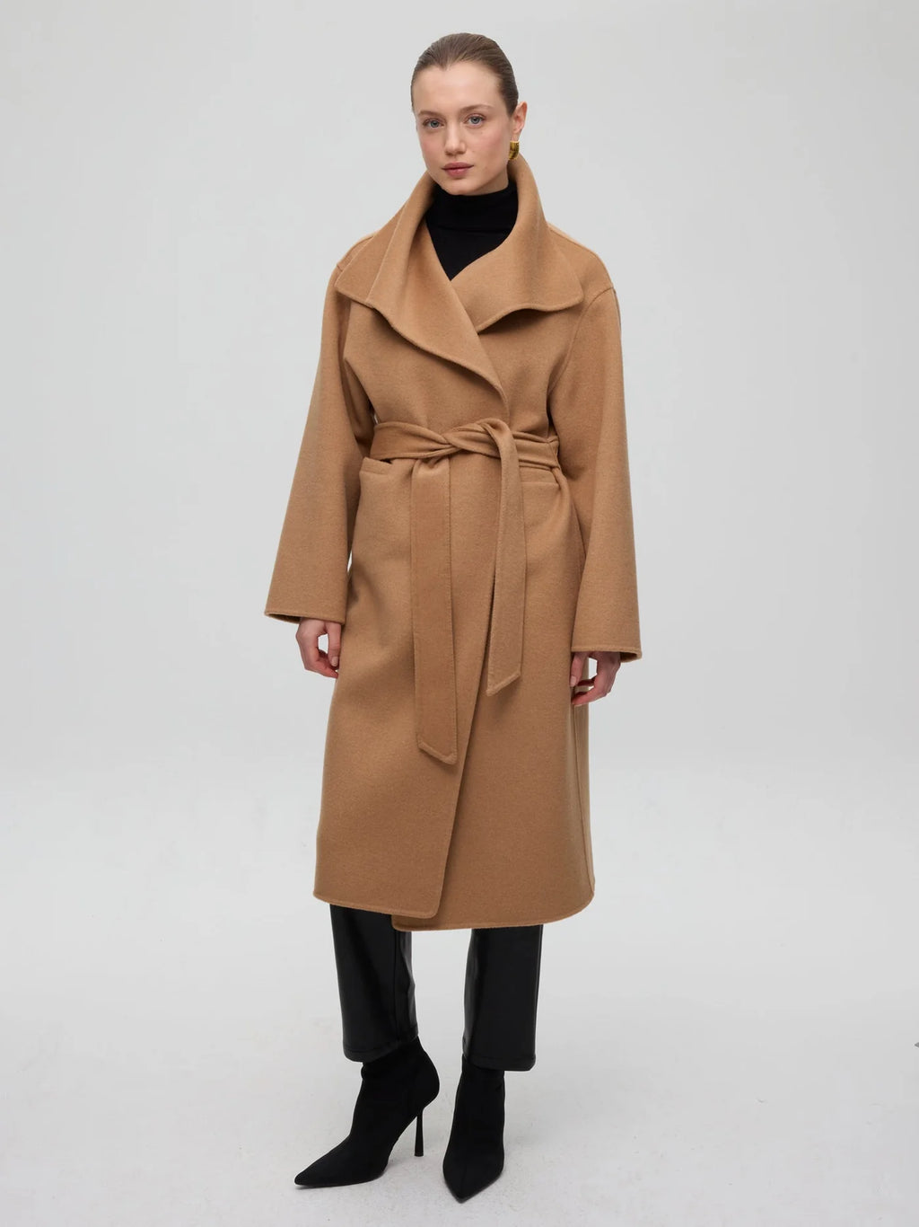 Factory Abrigo Camel