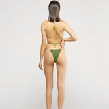 Bikini Oserée en color verde y purpurina con forma de triángulo y braguita a conjunto talle alto. Envíos gratuitos a partir de 200€. Devoluciones fáciles.