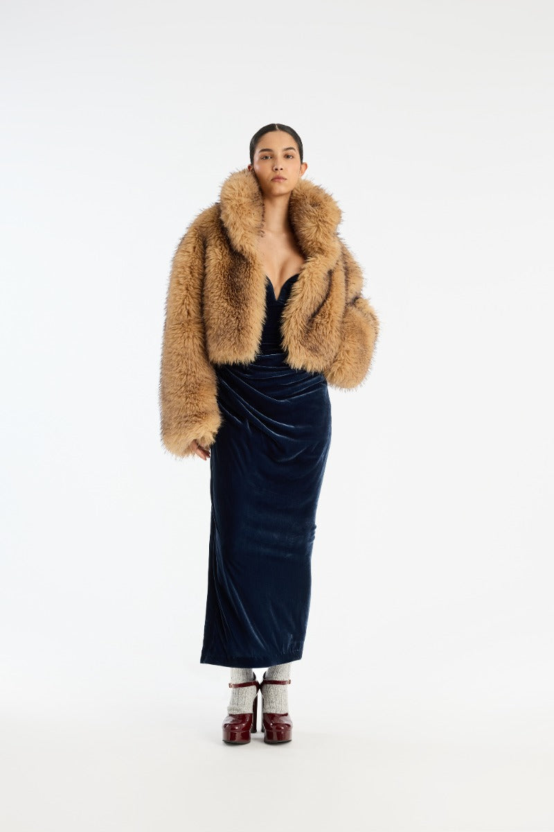 Faux fur crop chaqueta beige